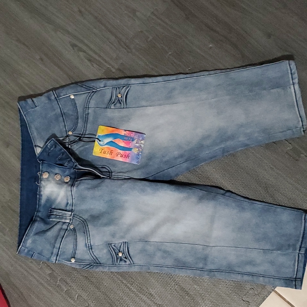 Tush push capri